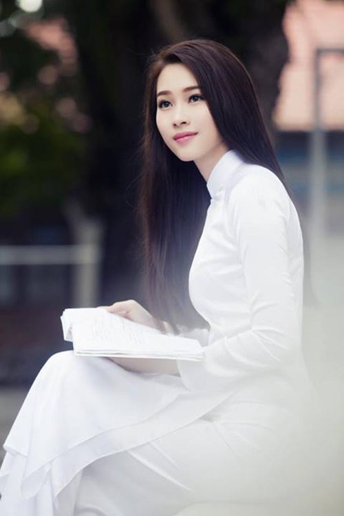 4 Kiểu tóc dài kết hợp áo dài truyền thống Việt Nam  KienThucMoiNgay